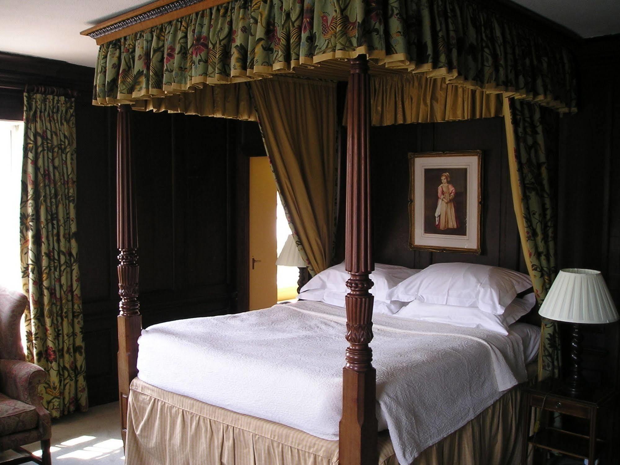 Spread Eagle Hotel And Spa Midhurst Dış mekan fotoğraf